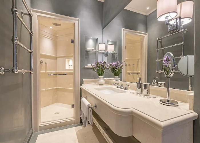 Apartment La Dimora Di San Maurizio 2- Dimora Italia -